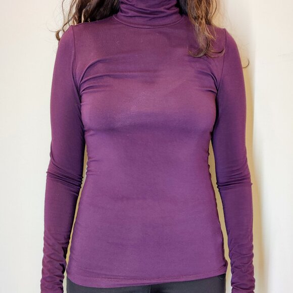 Aritzia Babaton Women's Violet Lightweight Slim Fit Long Sleeve Turtleneck | S - Picture 2 of 8